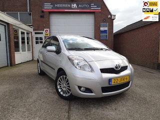 Toyota Yaris 1.3 VVTi Dynamic, 1e Eigenaar, Dealer onderhouden, Automaat!