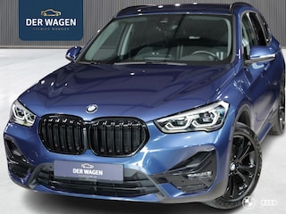 BMW X1 xDr25e SPORTLINE / HARMANKARDON / HEADUP / CARPLAY / AMBIENTE / 18"