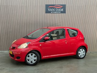 Toyota Aygo 1.0-12V Comfort 2010 NAP AUTOMAAT *APK* ELEK-RAMEN