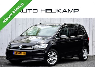 Volkswagen Touran 1.6 TDI SCR Highline | 7 Persoons | Trekhaak |