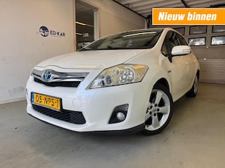 Toyota Auris 1.8 Full Hybrid Dynamic LEER NAVI CAMERA KEYLESS NAP APK 12-2026