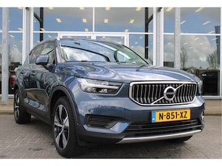 Volvo XC40 T4 211PK Automaat Recharge Inscription | Adapt. Cruise | El. Trekhaak | PDC + Camera | Keyless | DAB | Extra getint glas |