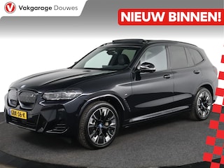 BMW iX3 High Executive Edition 80 kWh | NAP | 1e eigenaar | Bomvol! | Pano | HUD | ACC | Leder | Harman & Kardon | Memory | Trekhaak | Stuurverwarming
