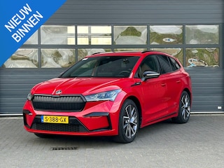 Skoda Enyaq IV 80 SPORTLINE I AUTOMAAT I GROOT ACCUPAKKET I SCHUIF/KANTELDAK I STOELVERWARMING I NAVIGATIE I P-CAMERA