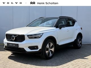 Volvo XC40 T4 Recharge AUT7 211PK R-Design Expression | Elektrisch verstelbare voorstoelen met geheugen | BLIS Dodehoekdetectie | Adaptieve Cruise Control | Zwart dak | Parkeersensoren voor & achter met camera | LED Mistlampen | 18" Lichtmetalen velgen
