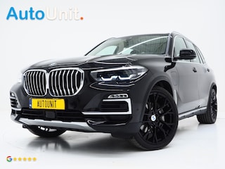 BMW X5 xDrive45e High Executive | Panoramadak | Leder | Trekhaak | Luchtvering | HUD | Camera | Sfeerlicht | Carplay