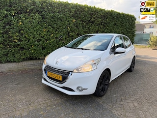 Peugeot 208 1.2 VTi Envy