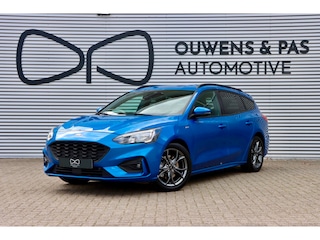 Ford Focus Wagon 1.0 EcoBoost ST Line Business | WINTERPAKKET | CAMERA | NAVIGATIE | HALF LEER