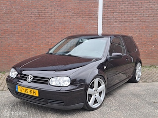 Volkswagen Golf 2.3 V5 GTI