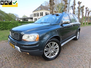 Volvo XC90 4.4 V8 Executive***NL Auto***7 Persoons***Leer Achteruitrijcamera Ecc Cruisecontrol Stoelverwarming Youngtimer Dynaudio Xenon TV Schermen Pdc LM Velgen Trekhaak***Dealer Onderhouden***