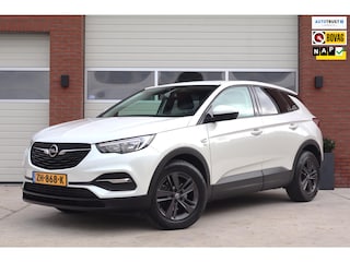 Opel Grandland X 1.2 Turbo 120 Jaar Edition - Automaat - Carplay - Half leder - NL Auto - Distributieriem vervangen