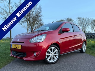 Mitsubishi Space Star 1.2 Intense+ | Navi | Key-Less | 2e Eigenaar | Clima | 15" Velgen | Dealer Onderhouden |