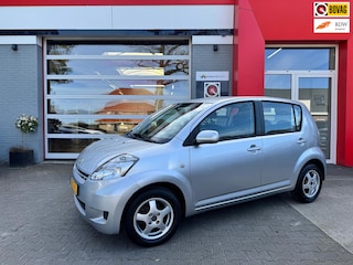 Daihatsu Sirion 2 1.3-16V Prestige