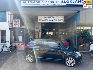 Suzuki Swift 1.6 Sport/ met Airco, spoiler, dubbele sportuitlaat, NAP-rapport en een nieuwe APK!!!