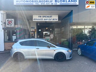 Seat Leon 2.0 TFSI FR/ met onderhoudshistorie, schroefveren, Airco, Cruise Control, sportuitlaat en een ruime APK!!!