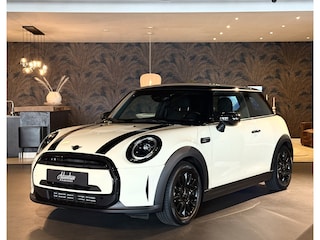 Mini Cooper 1.5 Classic CAMDEN Uitv. I Automaat