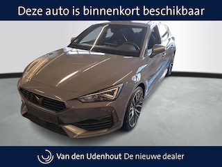 Cupra Leon 1.4 TSI eHybrid 245pk PHEV VZ Performance / S-Stuur / Full Link / Navigatie / Wordt Verwacht