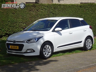 Hyundai i20 1.2 HP i-Motion met Radio en Airco