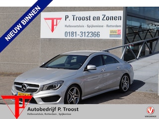 Mercedes-Benz CLA 180 Ambition,AMG Line,Automaat,Navigatie,Parkeerassistent,Trekhaak,Half Leder/Alcantara,Climate&Cruisecontrol,Keyless Entry,Bluetooth met Spraakbediening,18 Inch Lmv