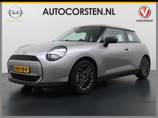 Mini Cooper E 40.7kWh SOH 99% Navi Camera Apple Carplay Android Auto Cruise Control Pdc Lmv DAB Led Regen-Lichtsensor Bluetooth Dodehoek detector Rijstrooksensor WiFi Isofix Origineel Nederlandse Auto Fabrieksgarantie tot 7-2-2028 Accu garantie tot 7-2-2033/160.000km