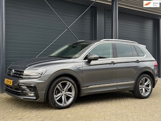 Volkswagen Tiguan 1.5 TSI ACT Highline R, Pano, Virtual, Elek. Trekhaak, Memory