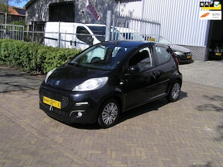 Peugeot 107 1.0 Active nap pas airco nieuwe apk