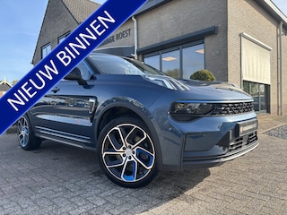 Lynk & Co 01 1.5 PHEV Automaat 360-Camera / Panoramadak / Full LED