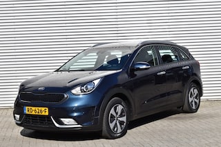 Kia Niro 1.6 GDI HYBRID DYNAMICLINE / APPLE/ANDROID AUTO / TREKHAAK / ALL SEASON-BANDEN