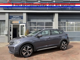 Volkswagen Taigo 1.5 TSI R-Line Business DSG Automaat  Bj 2022 Km 38177, trekhaak, achteruitrijcamera, carplay, stoelverwarming, led, pdc, cruisecontrol, klimaat airconditioning, digitale klokken
