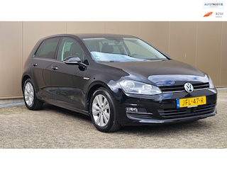 Volkswagen Golf 1.4 TSI Highline l KEYLESS