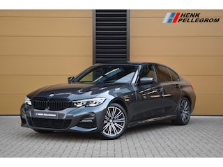 BMW 330i High Executive * M-Sportpakket * Hifi *  Live Cockpit Professional *