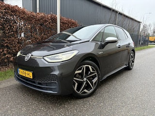 Volkswagen ID.3 First Plus 58 kWh / NAVI / AUTOMAAT / 91% SOH / INCL BTW / 142dkm! NAP!
