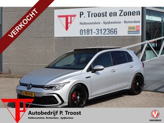 Volkswagen Golf 1.5 eTSI R-Line Panoramadak/Stuur+Stoelverwarming/Apple carplay/Achteruitrijcamera/Adaptieve cruise control/Lane assist/Parkeersensoren rondom/Sfeerverlichting/Climate control/DAB/Navigatie
