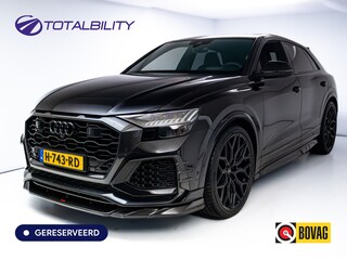 Audi Q8 RSQ8 4.0 V8 Urban Dynamic 800 PK / 1000 Nm Quattro | Keramisch | 24" Vossen | Akrapovic Titanium compleet | Panoramadak, Standkachel, Softclose, Stoelverw. & Ventilatie, Elec. trekhaak, B&O, 4 WST