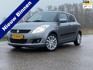 Suzuki Swift 1.2 Bandit EASSS Climate Control Stoelverwarming 16" Velgen Trekhaak Cruise Goed Onderhouden