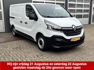 Renault Trafic 2.0 dCi L1H1 120pk Airco Cruise controle Kastinrichting Trekhaak 2000kg trekgewicht 2-Persoons 1e eigenaar Euro 6 Dealer onderhouden