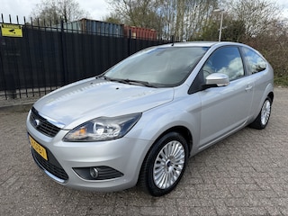Ford Focus 1.6 Autom/Tiptr Titanium Clima/Cruise/LMV