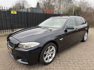 BMW 5-serie Touring 528i High Executive M Sport Pano/Sportleer/Camera