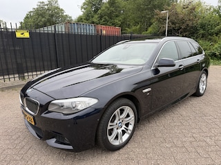 BMW 5-serie Touring 528i High Executive M Sport Pano/Sportleer/Camera