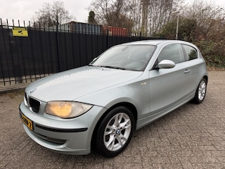 BMW 118i Business Line Sport Int./Airco/Cruise/LMV