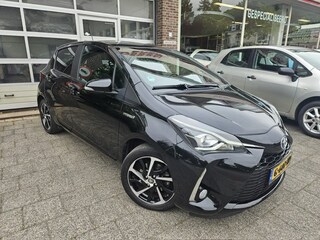 Toyota Yaris 1.5 Hybrid Executive Pano/Trekhaak