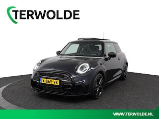 Mini Mini/Cabrio/Clubman/Countryman 1.5 Cooper | AUTOMAAT | Panoramadak | Keyless Entry | Stoelverw. | Parkeercamera |