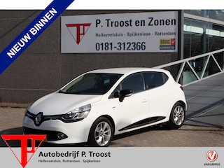 Renault Clio 0.9 TCe Eco2 Limited Airco/Cruise control/Parkeersensoren achter/Navigatie/Radio/16'' Licht metaal
