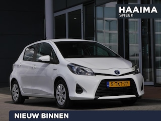 Toyota Yaris 1.5 Full Hybrid Aspiration | Trekhaak voor fietsendrager | Achteruitrijcamera | Climate control | Navigatie | 5 deurs  | Elektrische ramen voor
