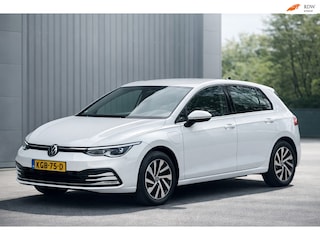 Volkswagen Golf 1.4 eHybrid Plug-In DSG / StuurwVerw / CarPlay / Elekstoelen