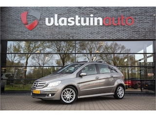 Mercedes-Benz B-klasse 200 Turbo , Panoramadak, Trekhaak,