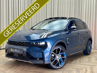 Lynk & Co 01 1.5 Hybride 261 PK / SLECHTS 37.248 KM *MY23* FACELIFT / Zwarte Hemel / Panoramadak / 360 Camera / Infinity Sound / Adaptive Cruise / Memory Seat / Apple Carplay