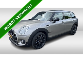 Mini Clubman 1.5 One Business Edition / Airco-ecc / Navigatie / Panorama schuifdak / Leder / Cruise-ctr. / Apk 10-2026