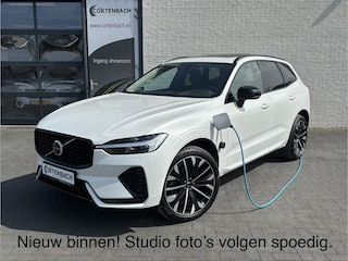 Volvo XC60 2.0 T6 Plug-in hybrid AWD Plus Dark Long range | Long Range | Panorama dak | Zwenkbare trekhaak | Harman Kardon | Memory |