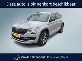 Skoda Kodiaq 1.5 TSI Sportline Business | Panorama | Trekhaak | Navi | 19" | Stoelverw. | Canton